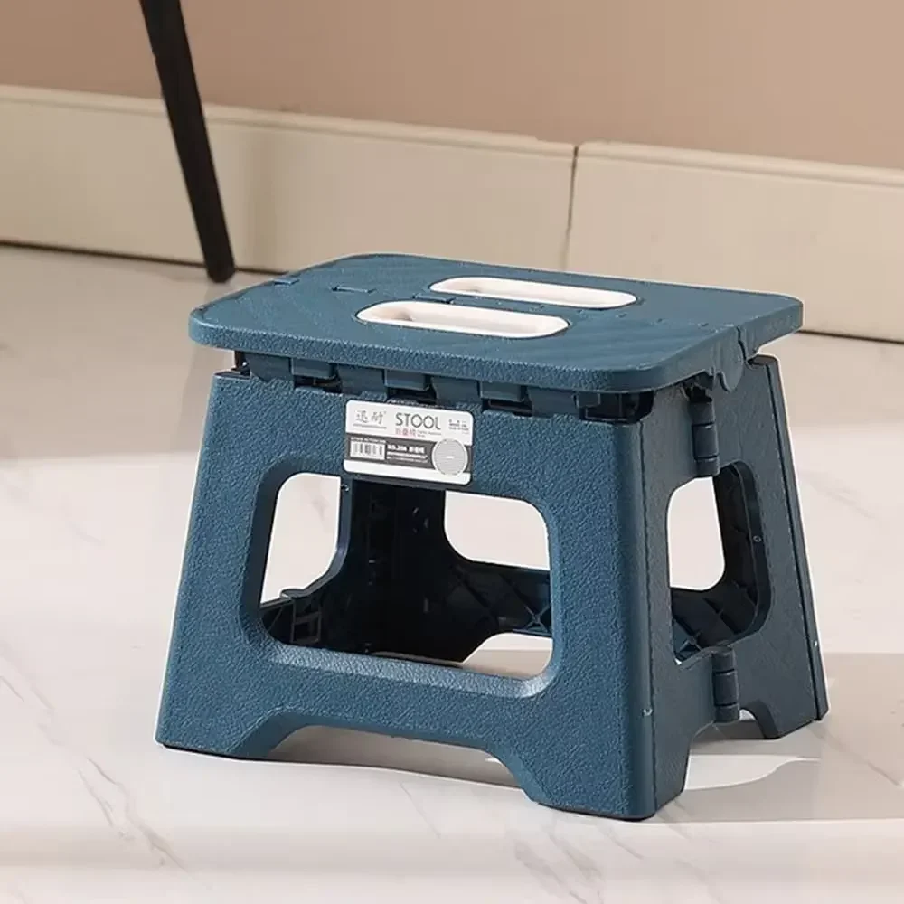 Lekki składany wielofunkcyjny stołek z antypoślizgiem 🎣